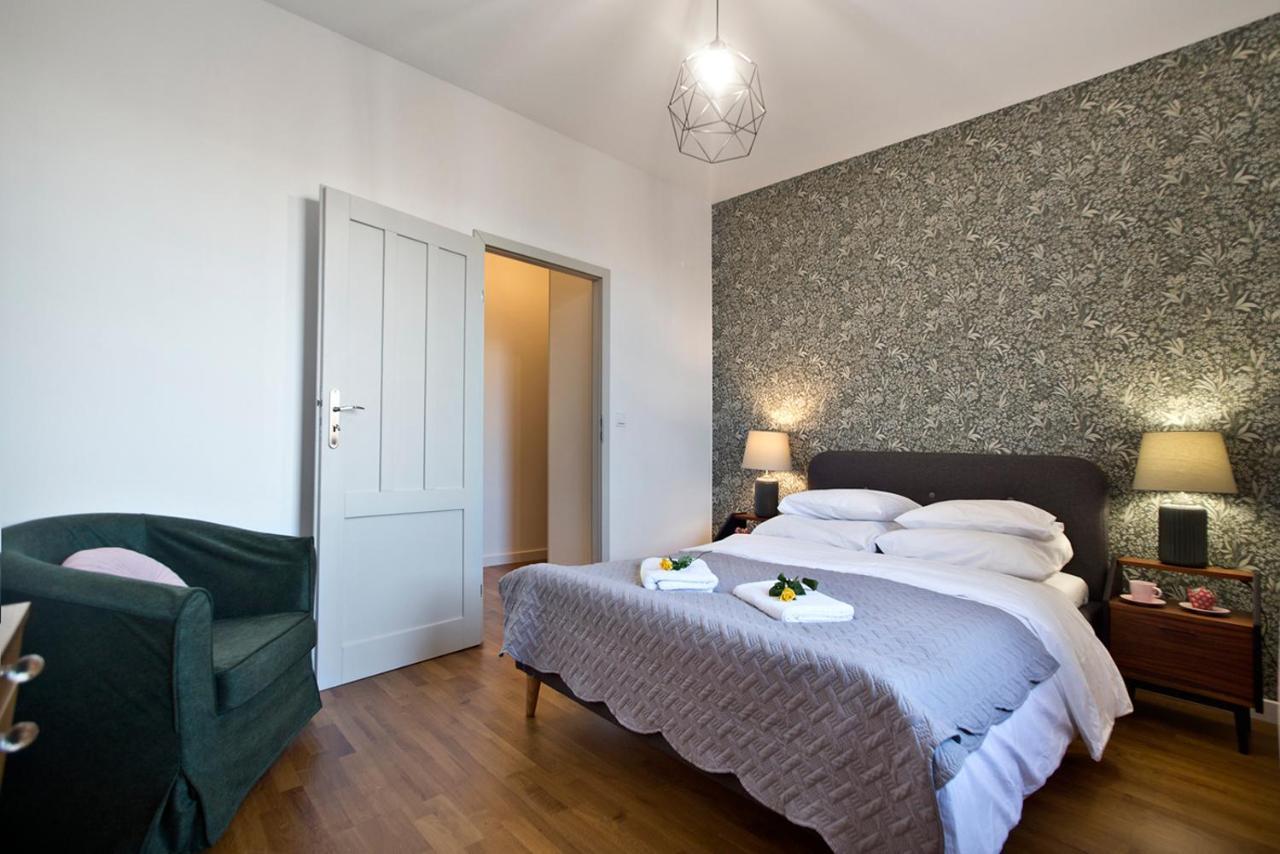 Zoliborz P&O Serviced Apartments Варшава Экстерьер фото