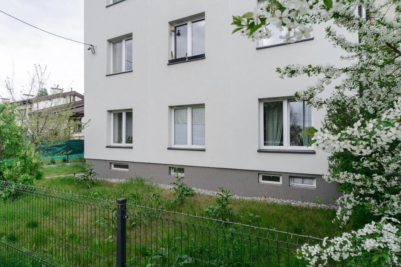 Zoliborz P&O Serviced Apartments Варшава Экстерьер фото